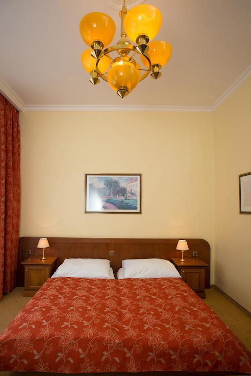 Galerie Royale Hotel Prague Exterior photo
