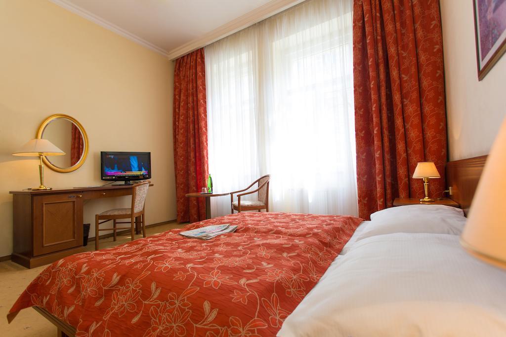 Galerie Royale Hotel Prague Exterior photo