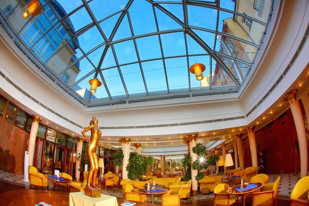 Galerie Royale Hotel Prague Exterior photo
